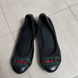 Unbranded (Gucci-like) black leather flats